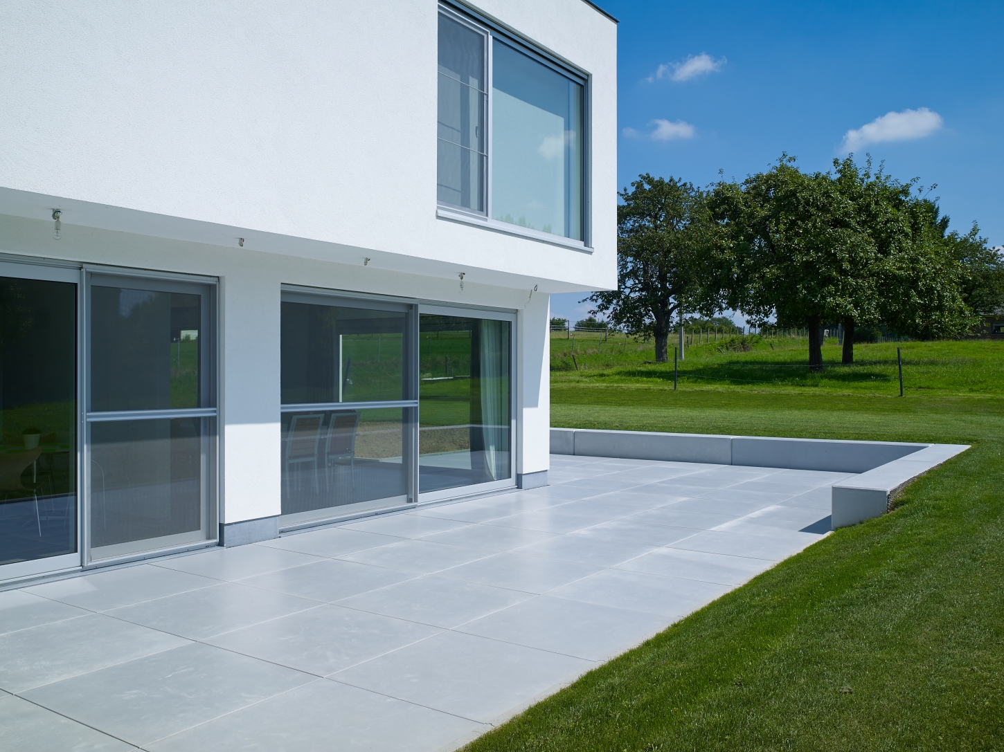 Villa met terras. 